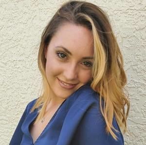 Meet your Posher, Aria